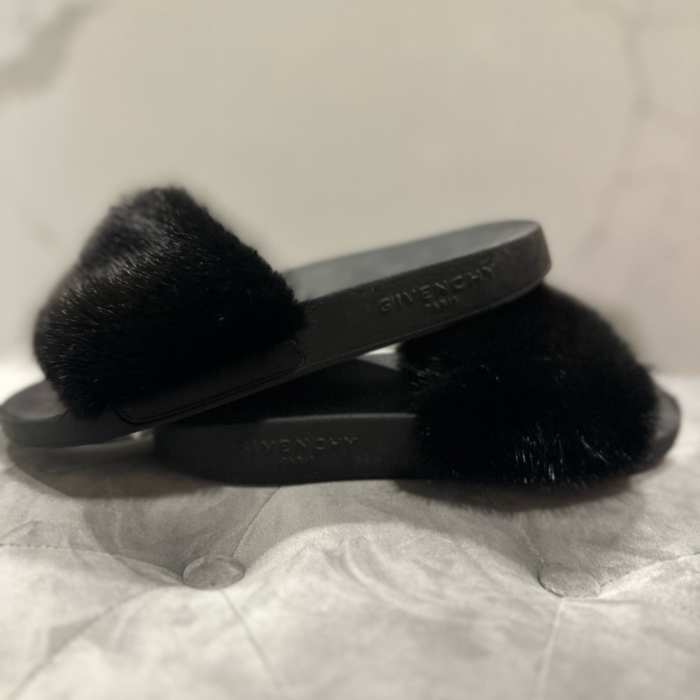 Givenchy Black Mink Slides Size 38 - image 4